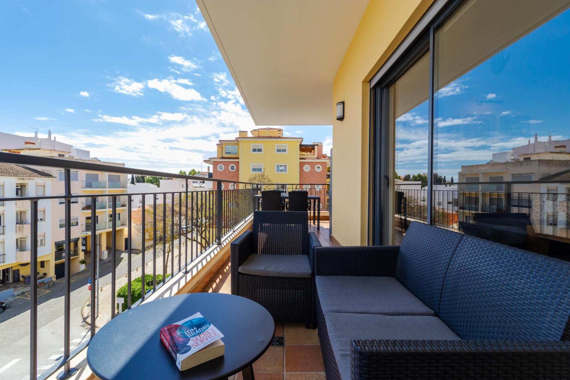 James'S Quinta Das Palmeiras, Spacious 2 Bedroom Apartment In Luxury Complex, Walking Distance To Town And Beach Lagos Eksteriør bilde