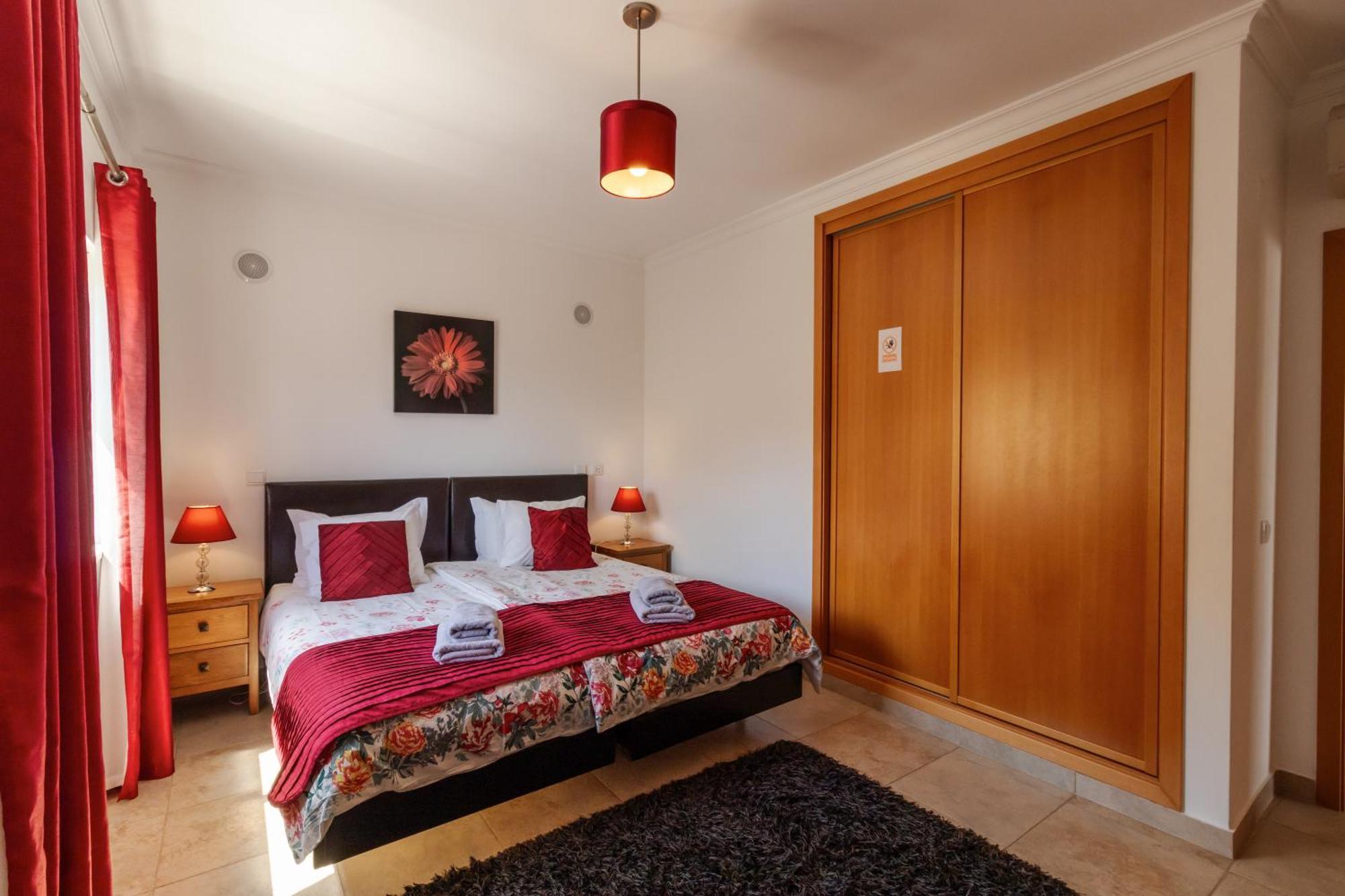 James'S Quinta Das Palmeiras, Spacious 2 Bedroom Apartment In Luxury Complex, Walking Distance To Town And Beach Lagos Eksteriør bilde