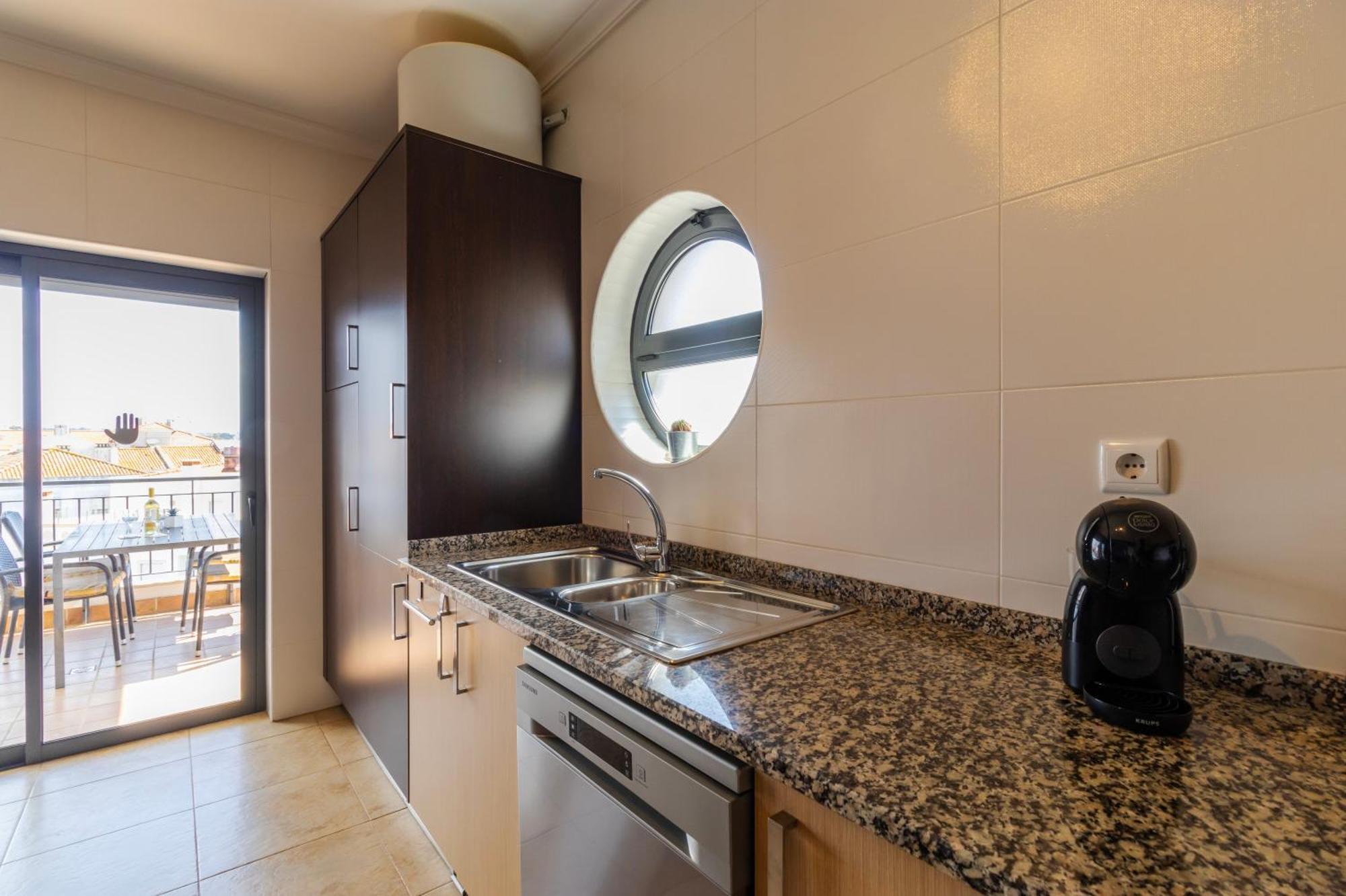 James'S Quinta Das Palmeiras, Spacious 2 Bedroom Apartment In Luxury Complex, Walking Distance To Town And Beach Lagos Eksteriør bilde