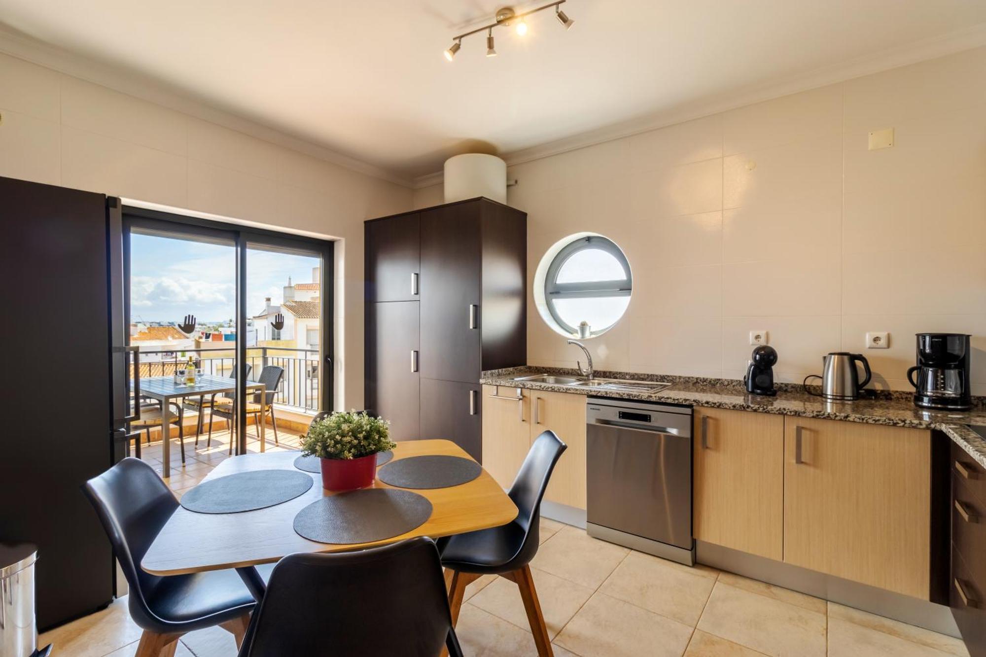 James'S Quinta Das Palmeiras, Spacious 2 Bedroom Apartment In Luxury Complex, Walking Distance To Town And Beach Lagos Eksteriør bilde